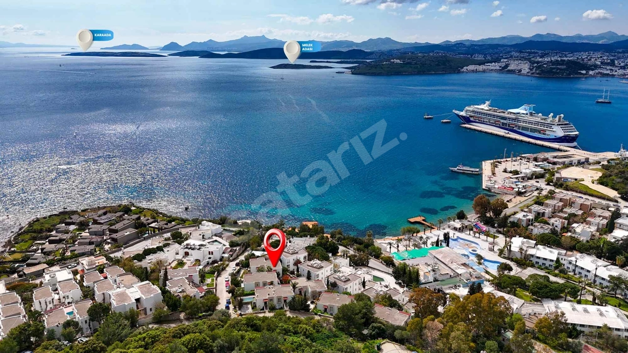 BODRUM KUMBAHÇEDE DENİZE 100 METRE PANORAMİK MANZARALI DAİRE