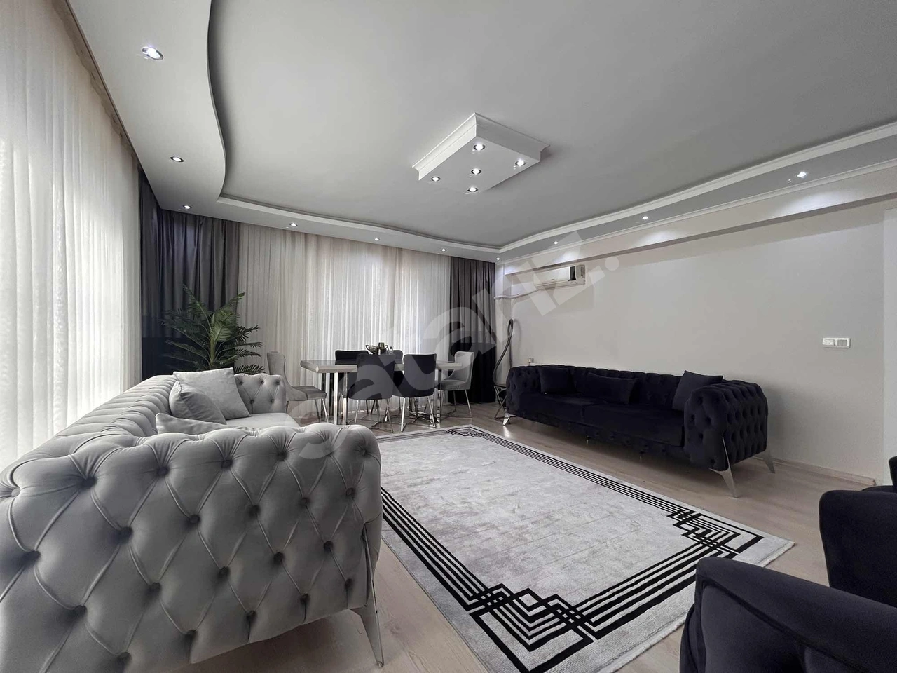 Manisa Yunusemre Grandmedikal Yanında Satılık 3+1 - 165m2 Daire