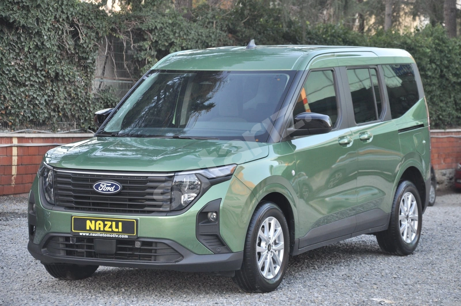 2024 FORD COURİER (senetle taksitlendirme seçeneğimiz vardır)