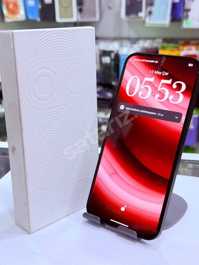 Nothing Phone (2a) – 12 GB RAM / 256 GB