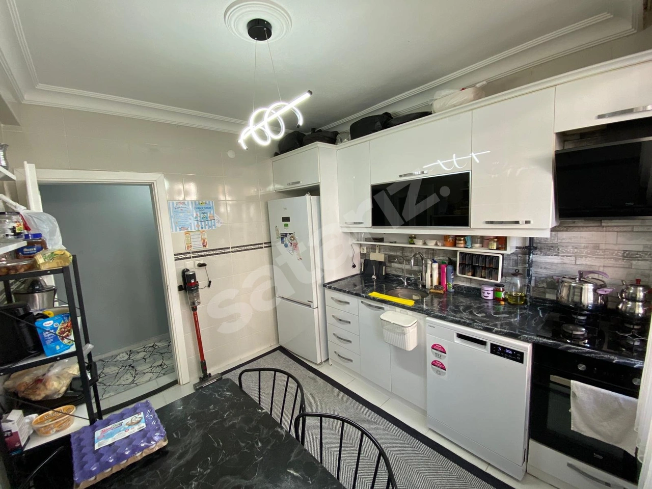 FIRSAT GEBZE BARIŞ MH.de BAHÇE KATI MASRAFSIZ SATILIK 2+1 DAİRE
