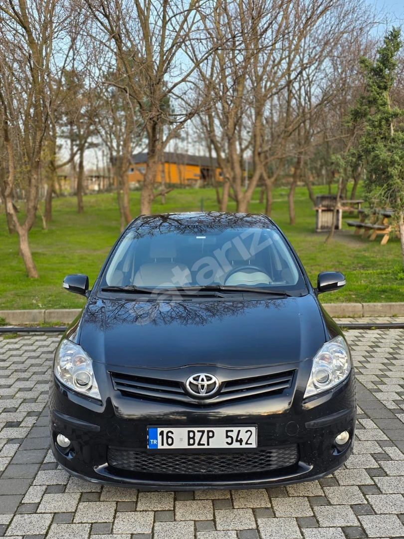 2012 MODEL TEMİZ AURİS 1.4 COMFORT EXTRA - 218.000 KM