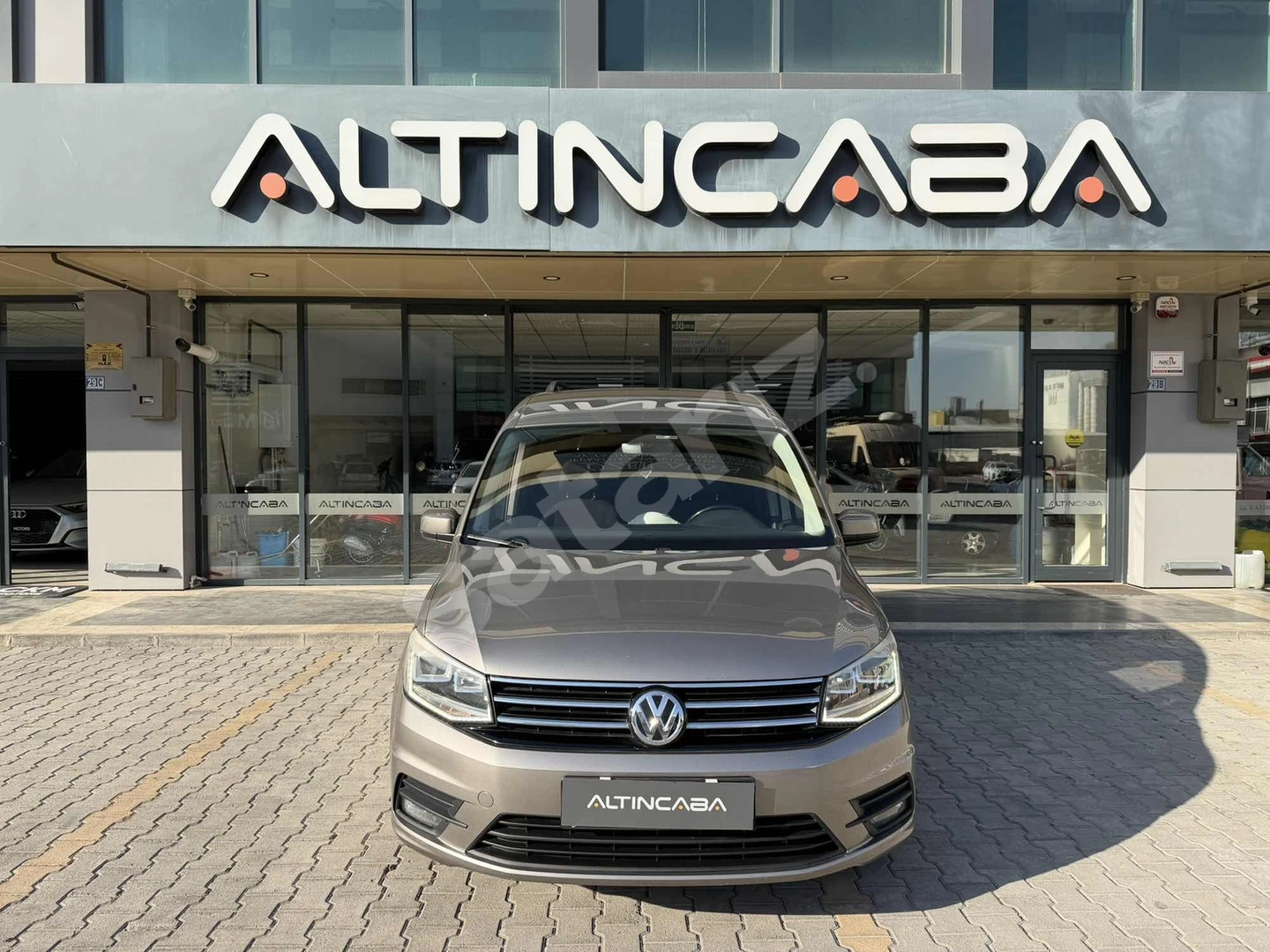 ALTINCABA'DAN 2017 WV CADDY 2.0 TDI EXCLUSİVE DİZEL OTOMATİK