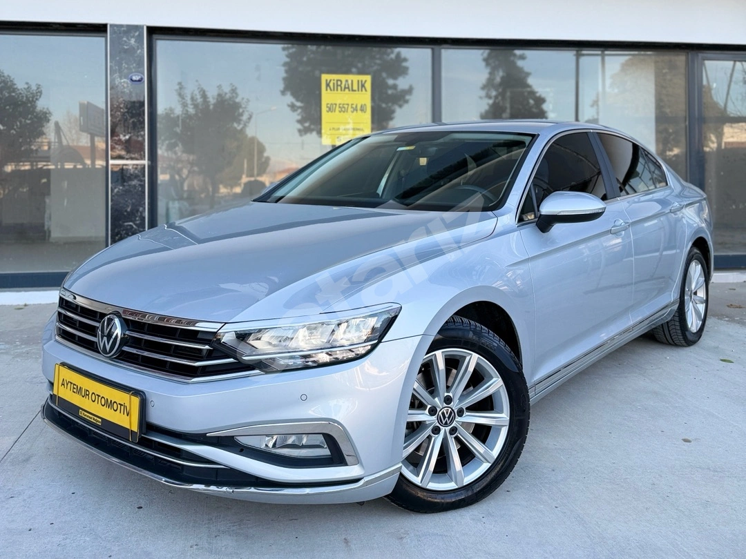 1.400.000 36AY KREDİ-2021-47BİN KM-PASSAT 1.5 BUSSİNES YENİ LOGO