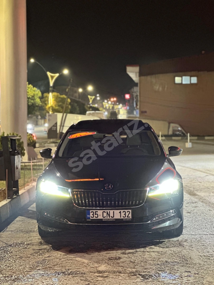 Skoda Superb 1.5 TSI Prestige DSG