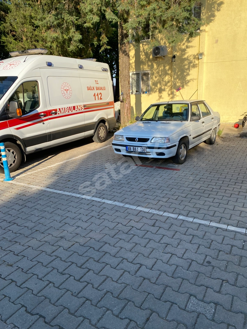 SAĞLIKÇIDAN Renault Broadway Rni 1999 LPG’li – Temiz Binici Aracı