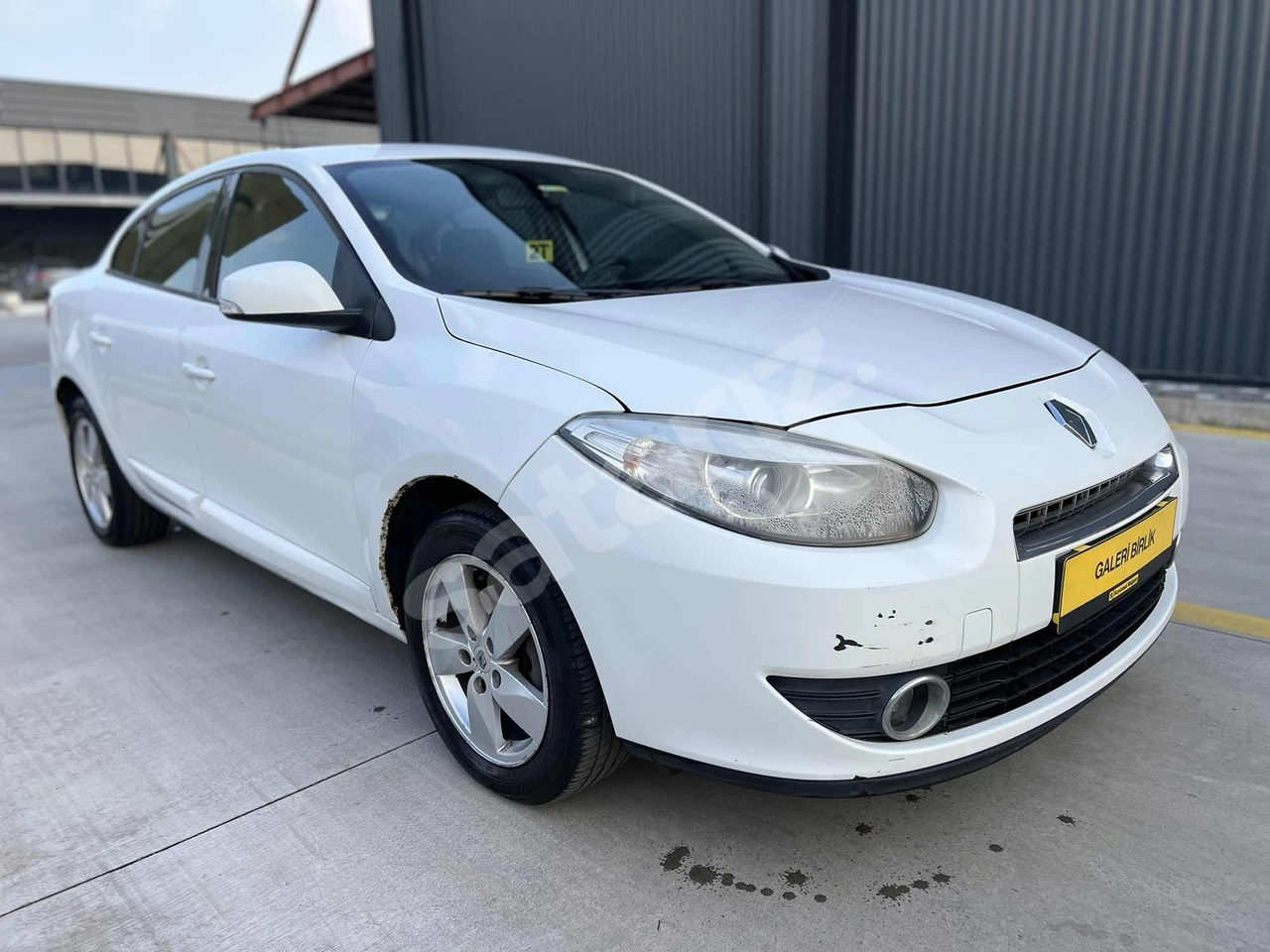 KREDİ KARTINA 12 AY TAKSİTLE2012 MODEL RENAULT FLUENCE 1.5 DCİ
