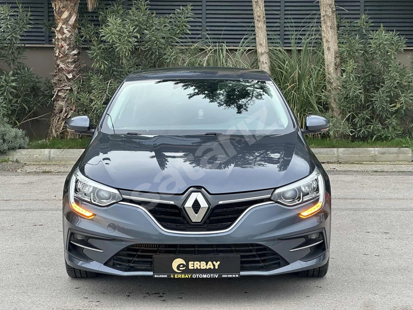 ERBAY DAN RENAULT MEGANE 1.3 TOUCH 39000KM 2025 HATASIZ BOYASIZ