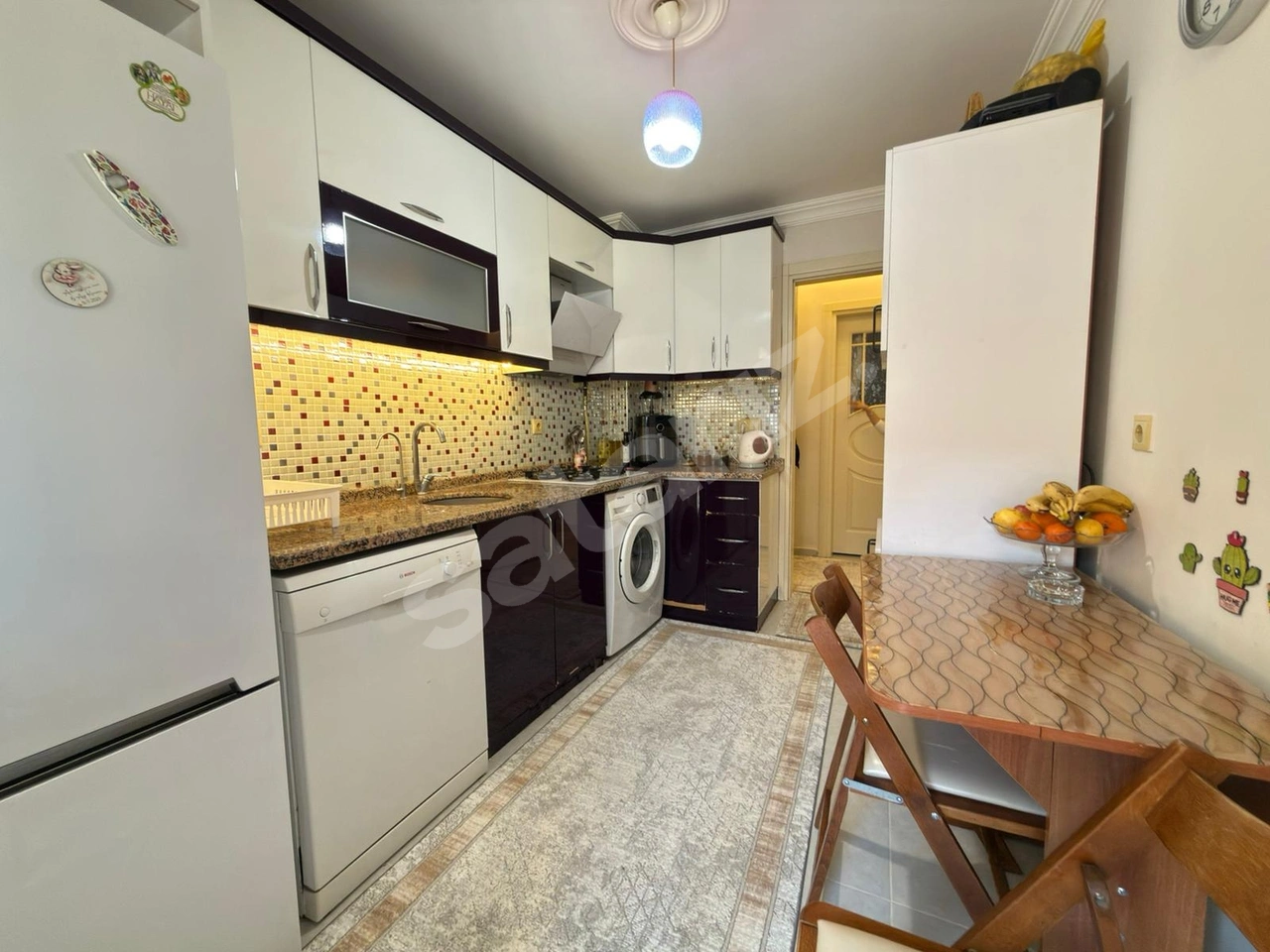 KEÇİLİKÖY MAHALLESİ 2+1 85M2 M2 3 KATLININ 3 KATI FULL