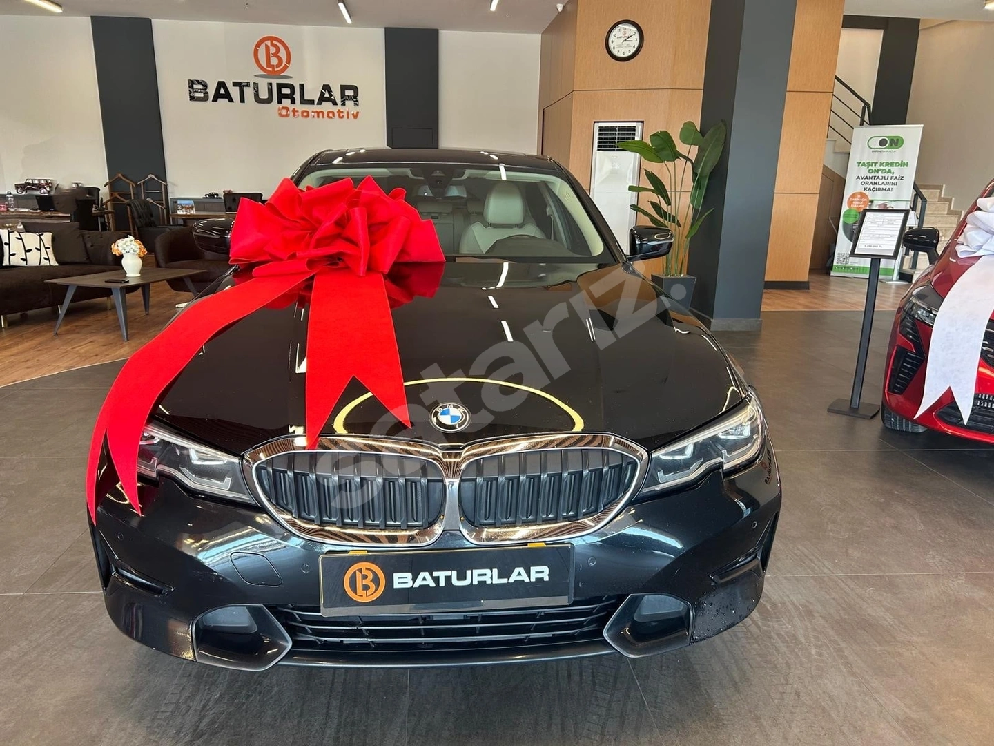 BATURLAR ANT-İST | TAMAMINA YAKIN KREDİ | K.K 12 AY | 172.000 KM