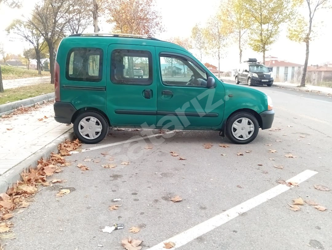 Acil Otomobil Ruhsatlı Klimalı Çift Sürgülü Benzin LPG Kangoo
