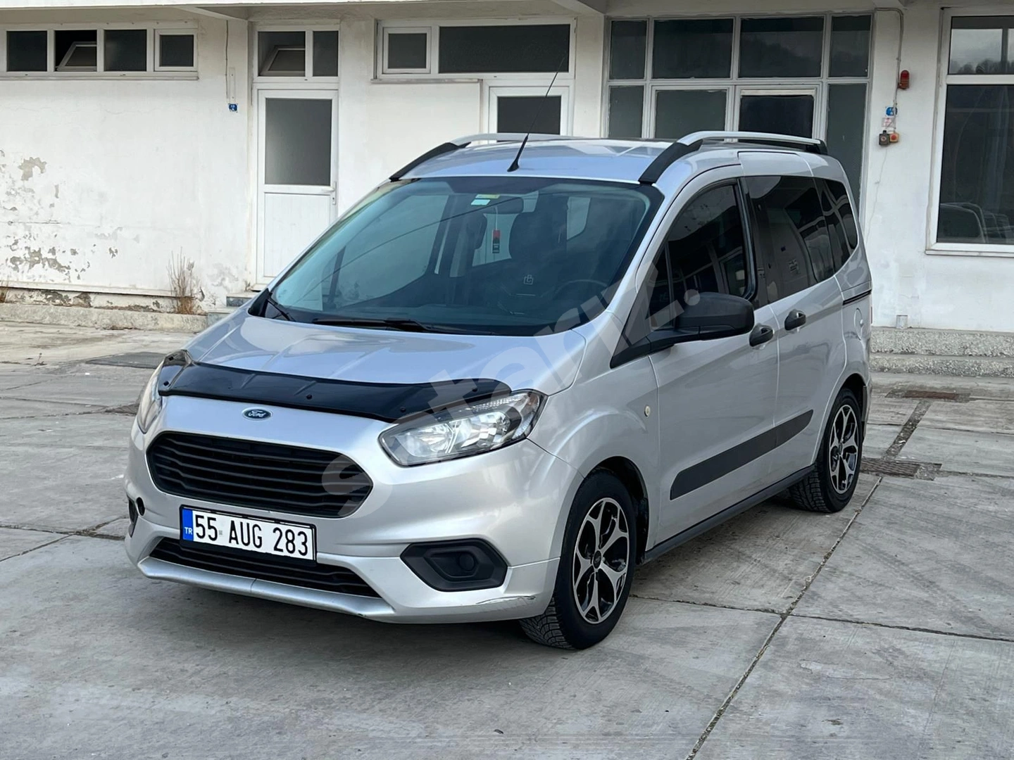 OTOMOBİL RUHSATLI STAR- STOPLU TEMİZ 1.5 6 İLERİ