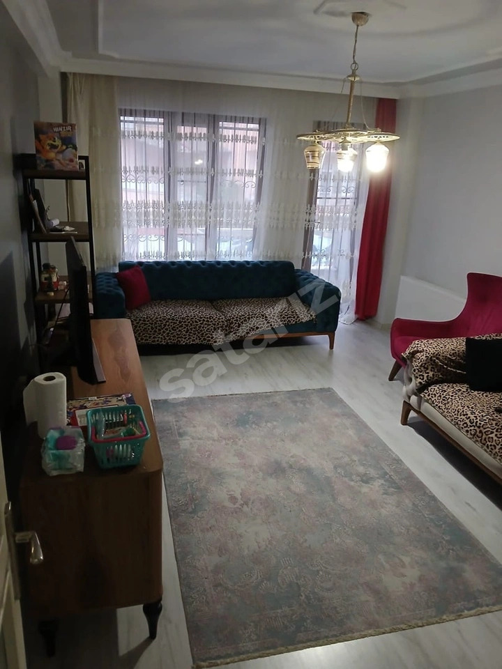 DERİNCE ÇINARLIDA 3+1 BAHÇE DUBLEKS SATILIK DAİRE