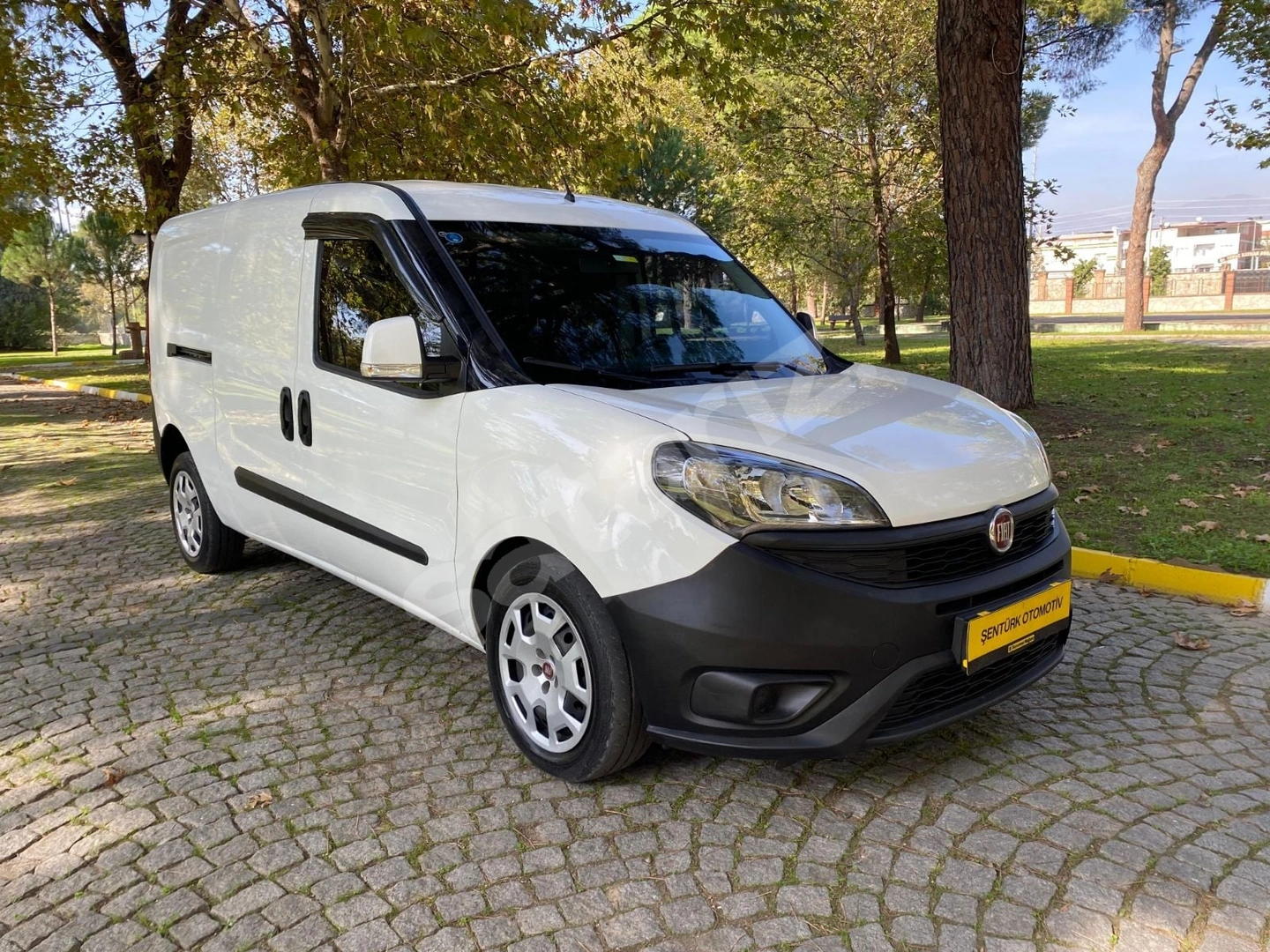 ŞENTÜRKTEN 2023 KLİMALI HATASIZ 1.6MJET MAXİ PANELVAN 30DK KREDİ