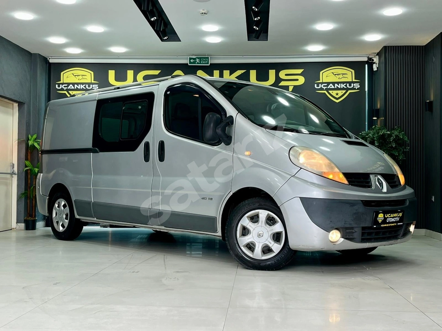 UÇANKUŞ OTOMOTİV'DEN 2012 TRAFİC 5+1//K.KARTINA 12 AY TAKSİT