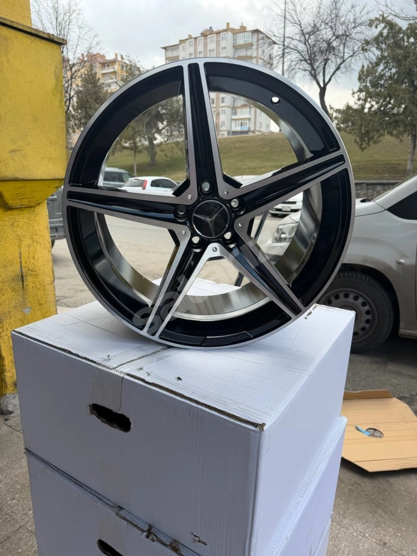 19 İNÇ 5X112 C KASA W205 AMG JANT TAKIMI