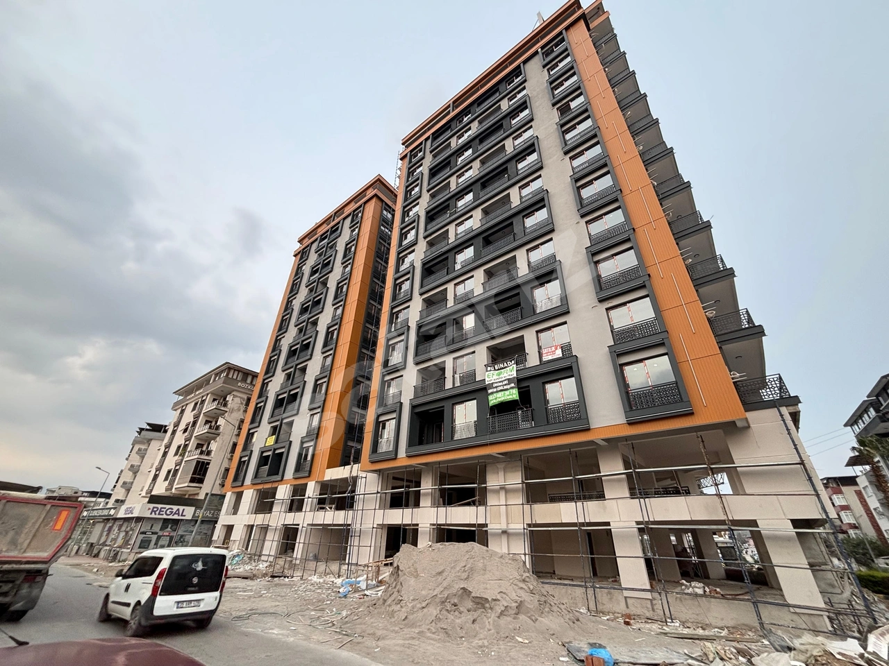 Menemen Sada Hastanesi Yakını 3+1 130m² Daire