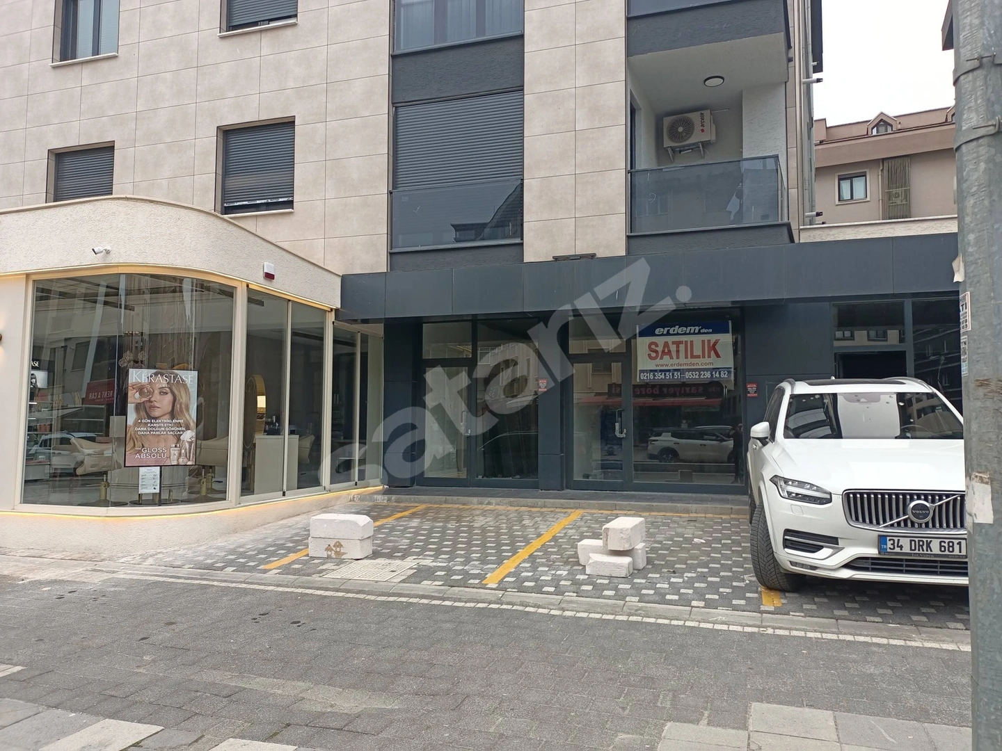 PENDİK MİNİBÜS YOLUNDA SIFIR BİNADA İSKANLI 41 m² DÜKKAN