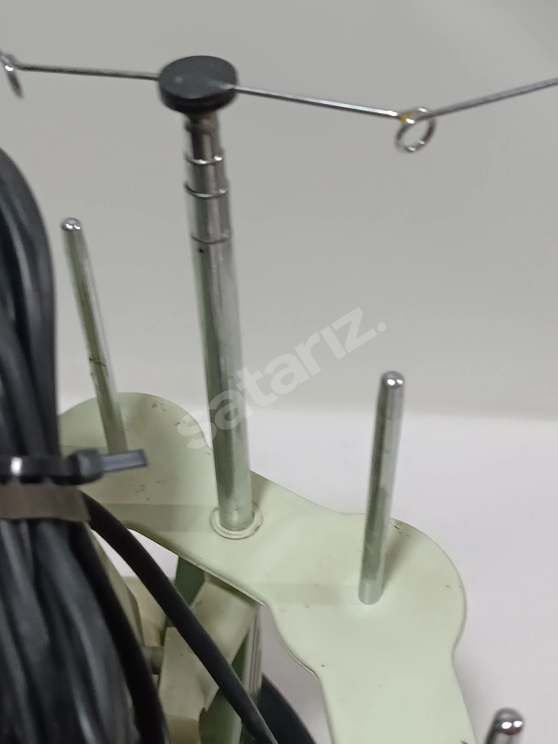 OVERLOK STROBEL