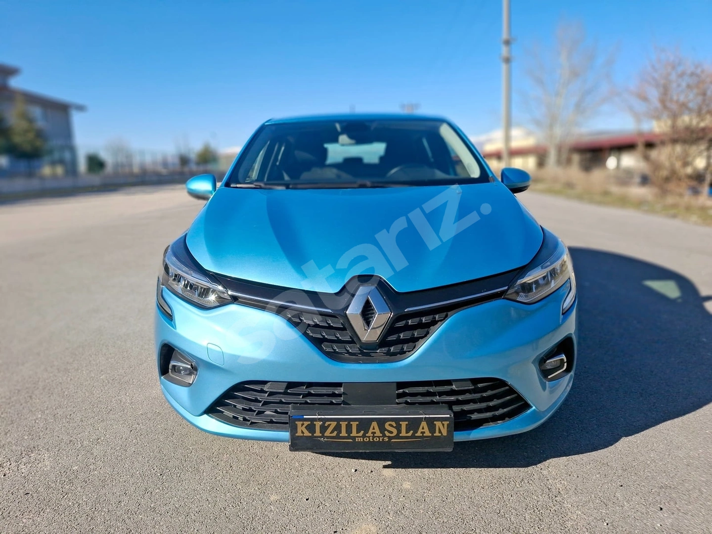 RENAULT CLIO 1.0 TCE TOUCH OTOMATİK - ÖZEL RENK