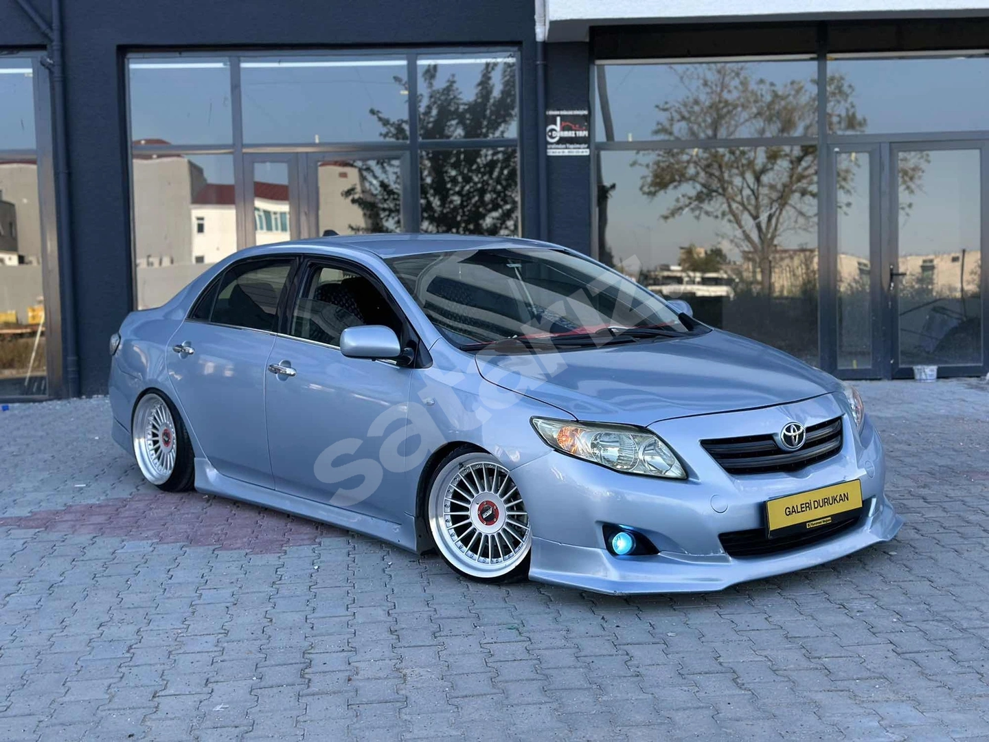 DURUKANDAN Airli Toyota carolla