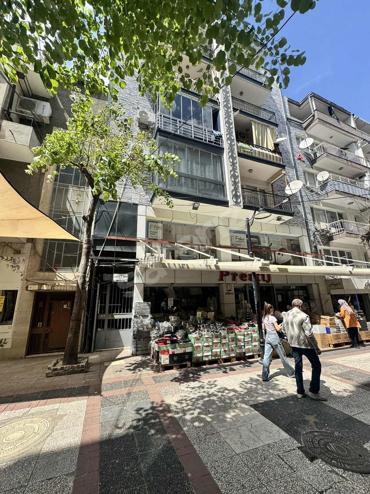Parlak Yaşam'dan Ulupark Yakını! Çarşıda 2+1 Fırsat Daire