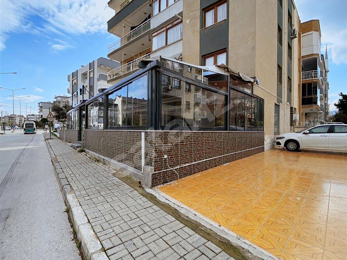 Arslan'dan Irmak Mah. Yola Geniş Cepheli 267 m² Kiralık İşyeri