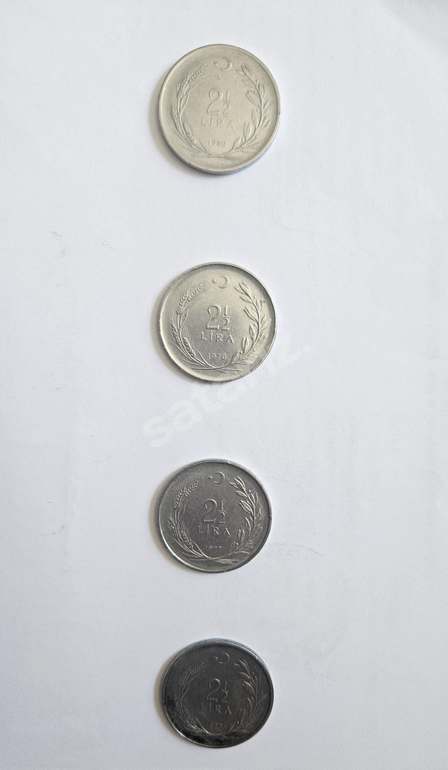 MADENİ 2.5 TÜRK LİRASI 4 ADET 1969-1970-1977 TARİHLİ