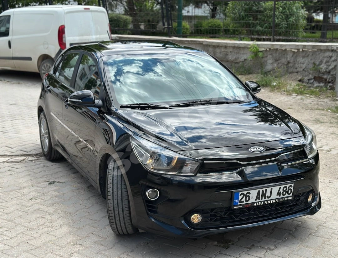 Kia Rio 1.4L MPİ Prestige Full