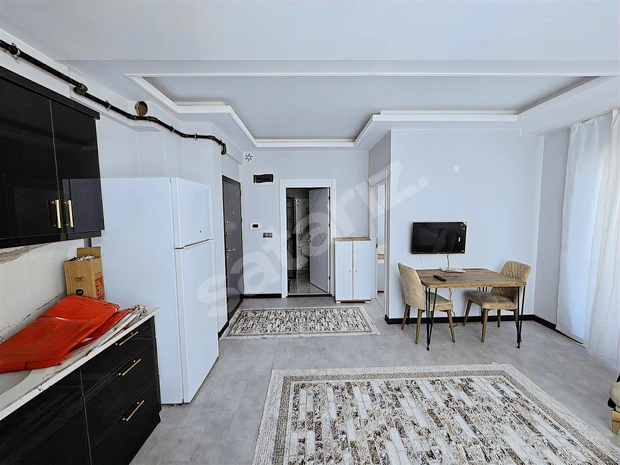 BULVARA YÜRÜME MESAFESİNDE LÜX ESYALI