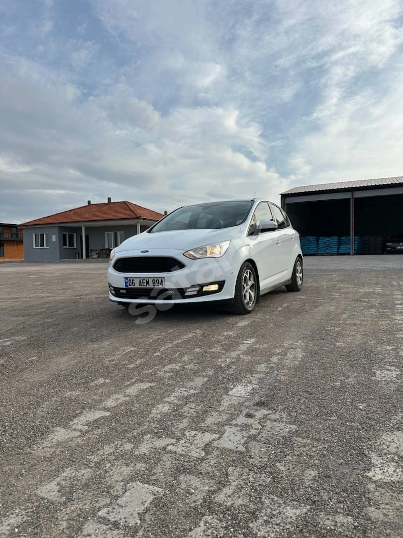 Düşük Km Safkan Benzinli C-max