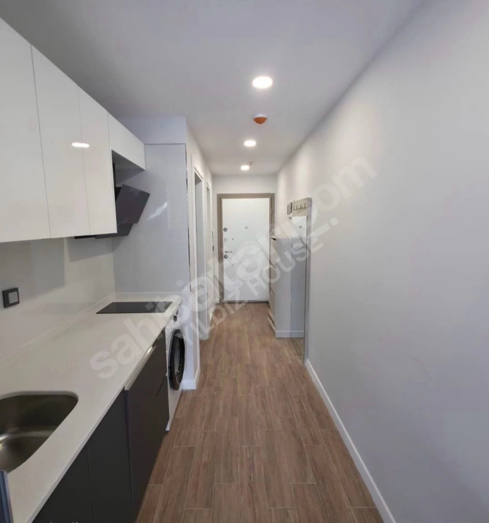 Bireyselden  Metropol Avmde Lüks Eşyalı Kiralık Daire