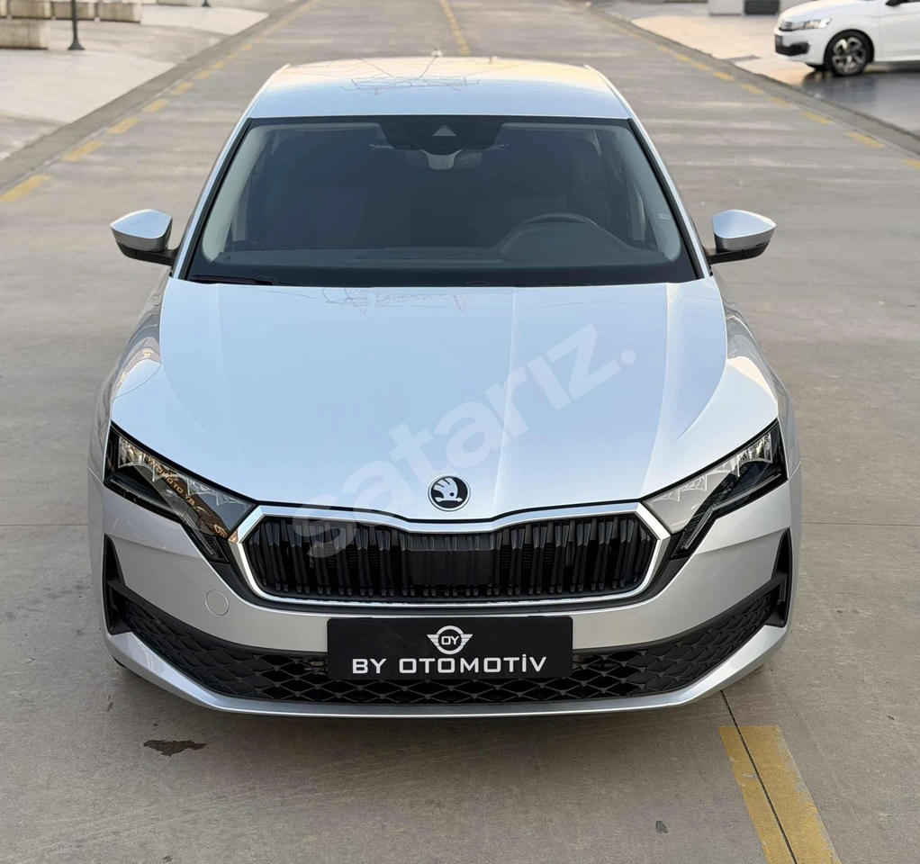 BY OTOMOTİV 2025 SKODA OKTAVİA HATASIZ 1.5 Mhev 16 BİNDE