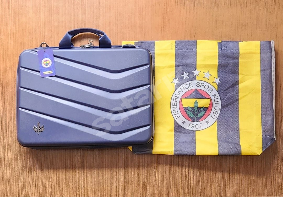 FENERBAHÇE DİZ ÜSTÜ BİLGİSAYAR VE EVRAK ÇANTASI