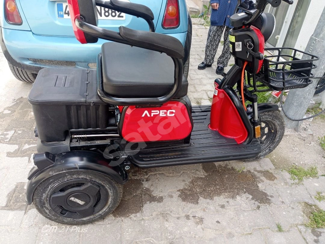 Üç Tekerlekli Volta Apec 2