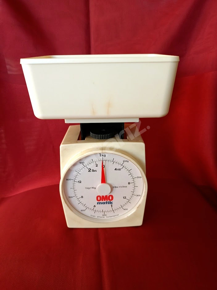 VİNTAGE OMO MATİK MUTFAK TERAZİSİ NOSTALJİK KOLEKSİYONLUK.