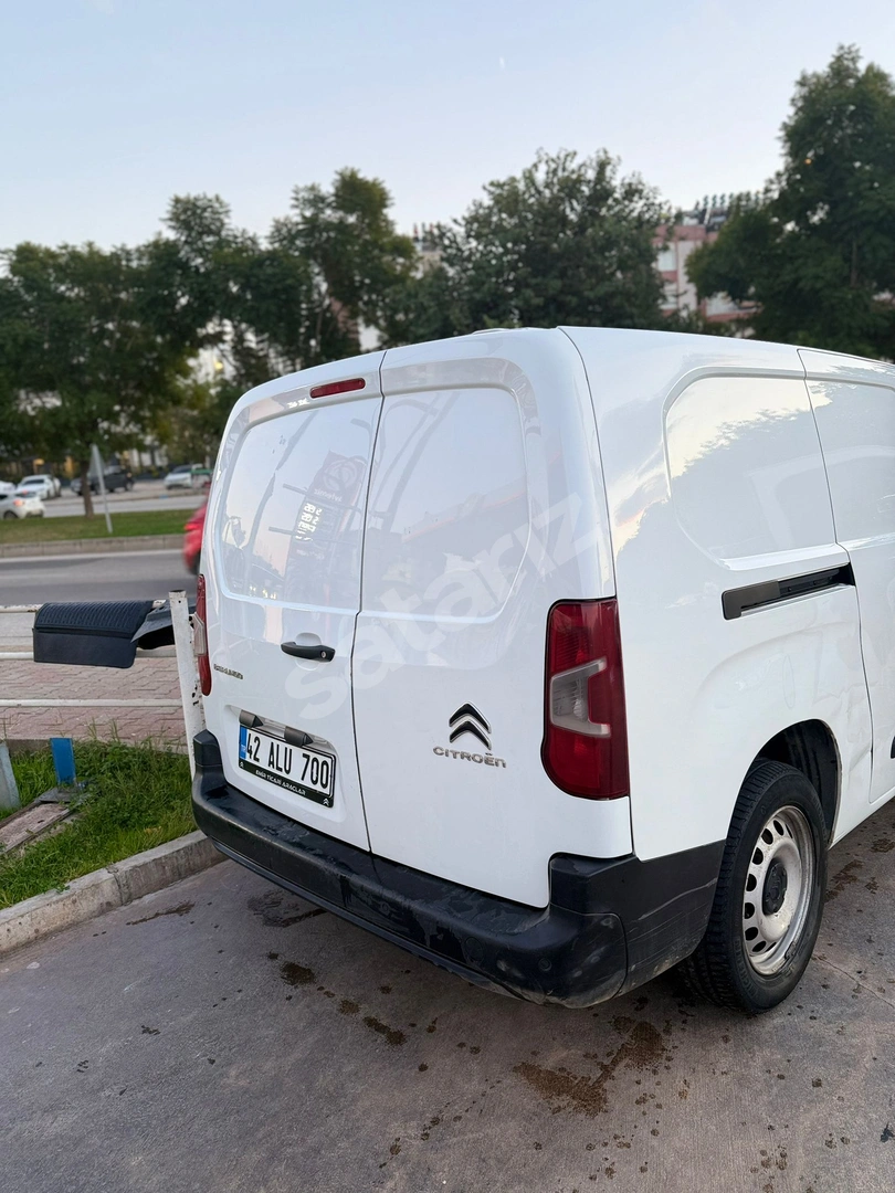 HASAR KAYITSIZ BERLİNGO 2021 MODEL