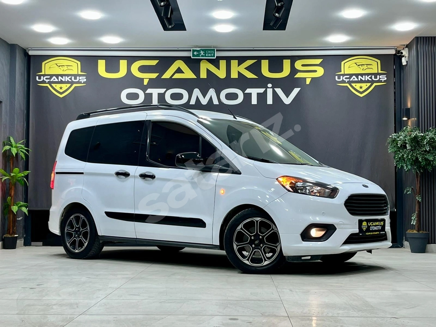 UÇANKUŞ OTOMOTİV'DEN 2022 FORD COURİER//K.KARTINA 12 AY TAKSİT