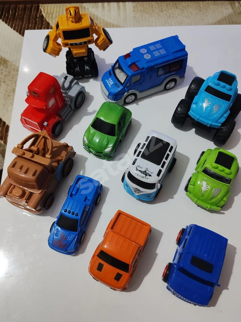 Oyuncak Araba Setleri - 2