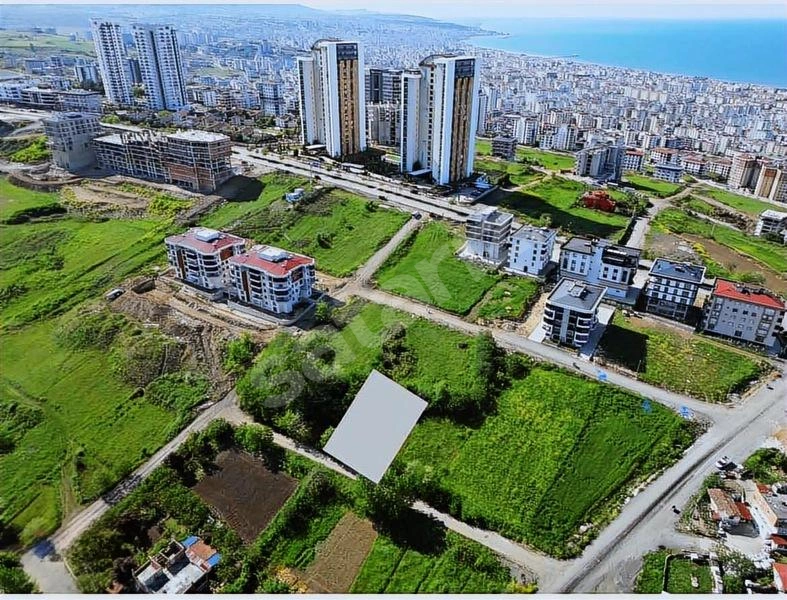 ALAÇAM CADDESİ 20 ADET 2 + 1 KAT KARŞILIĞI ARSA