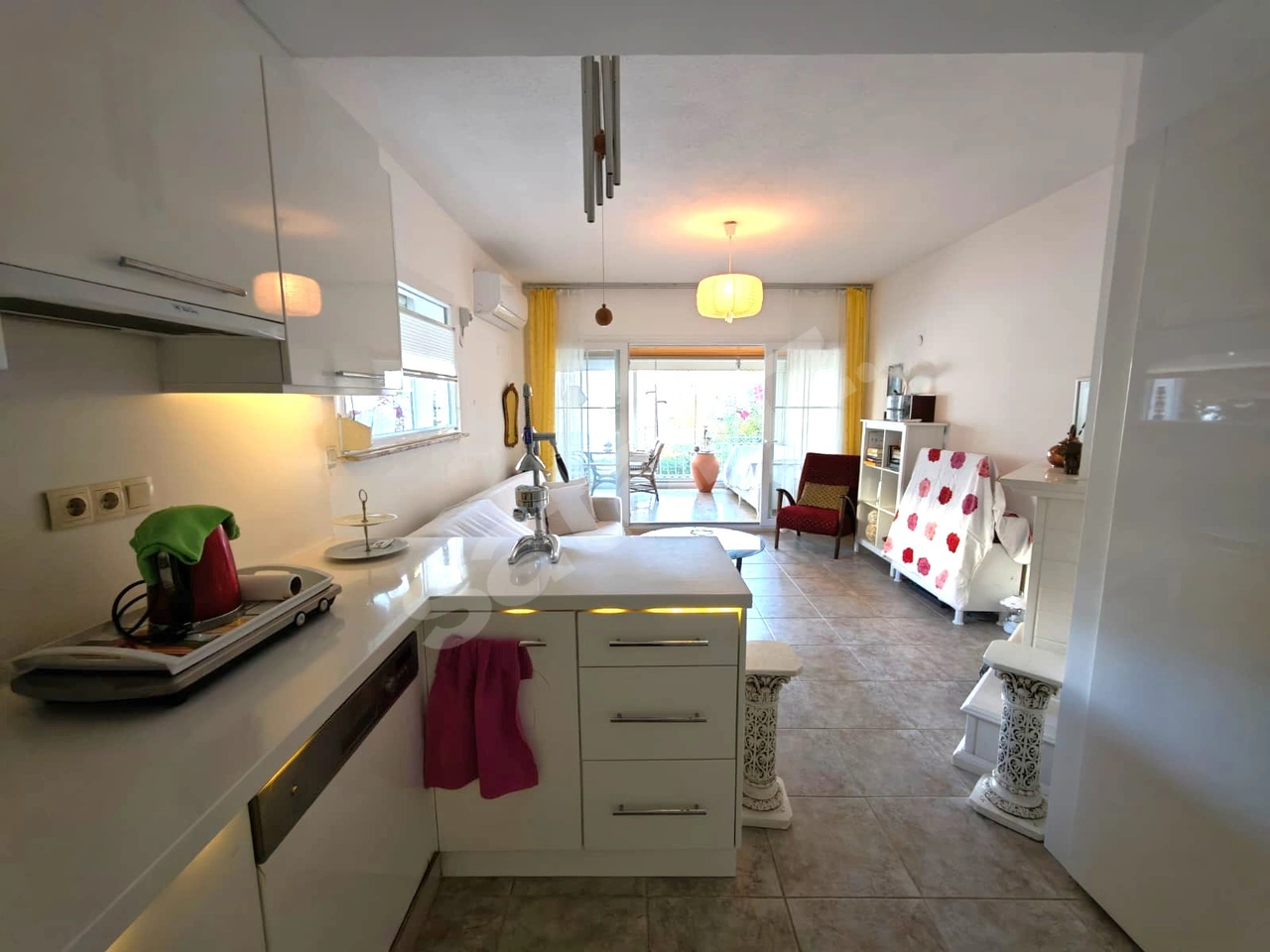 IZMIR MENDERES'TE 2+1 SATILIK DUBLEX VILLA
