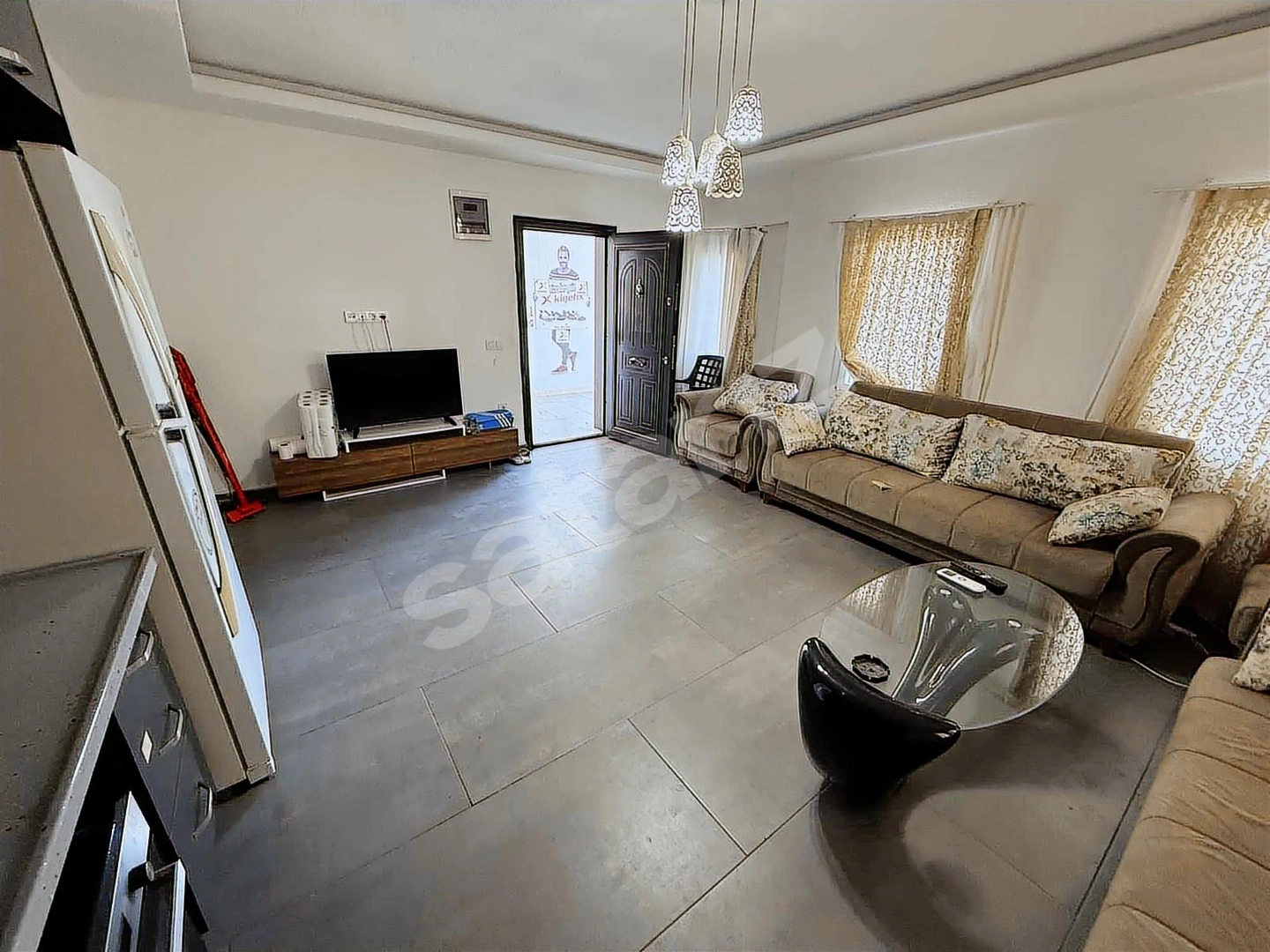 Bodrum Eskiçeşme Mah. 2+1 90 m2 üst kat satılık daire