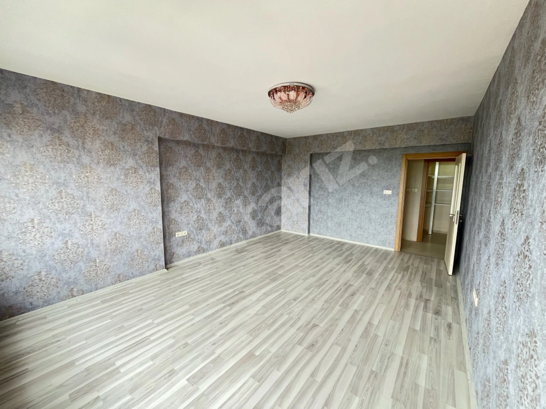 İMZA'DAN SAFİR PARKTA,AÇIK CEPHE,TEMİZ BAKIMLI MEMUR ŞARTLI 3+1 KİRALIK DAİRE