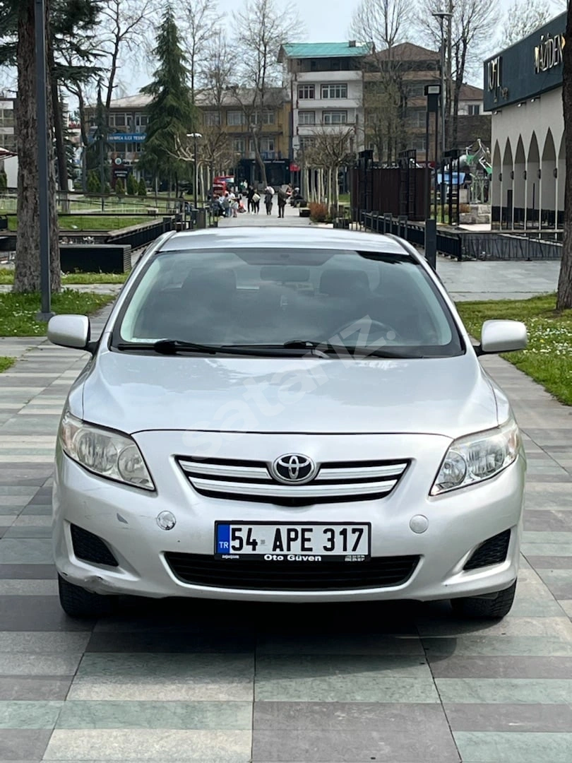 TEMİZ BAKIMLI COROLLA