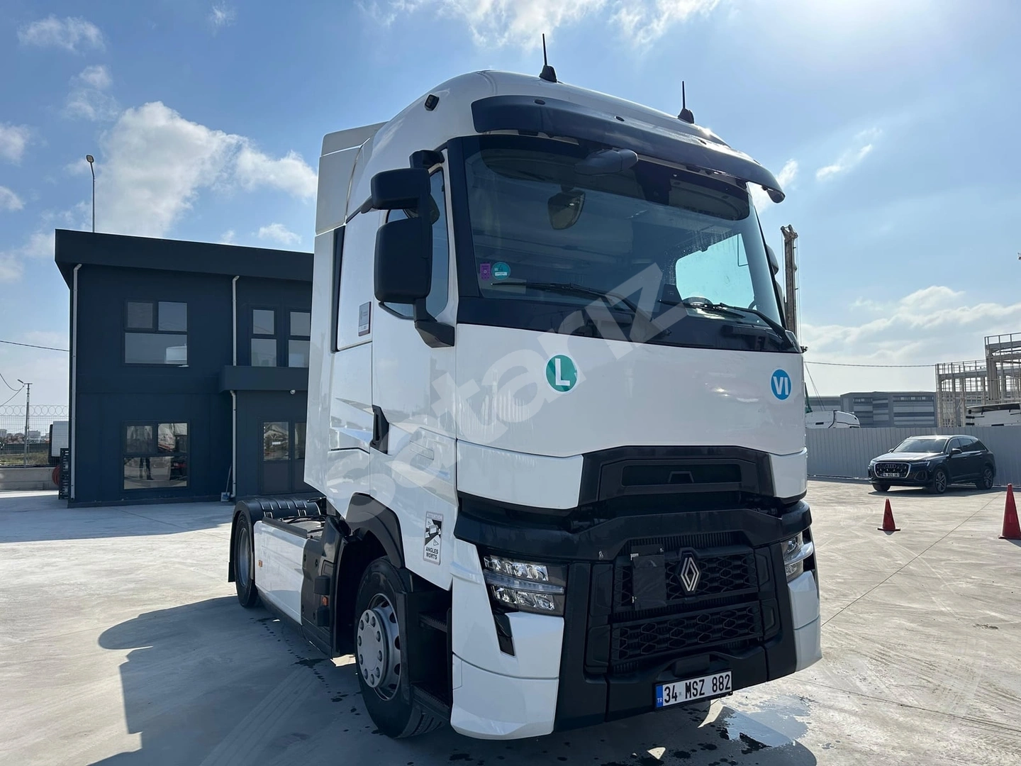 1,99 KREDİ KOÇASLANLAR2'DEN RENAULT TRUCKS T520 2024 MODEL