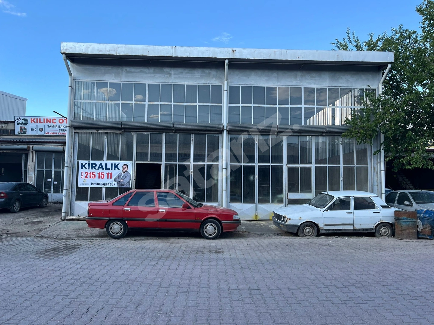 2.KÜÇÜK SANAYİ 300m² KİRALIK DÜKKAN