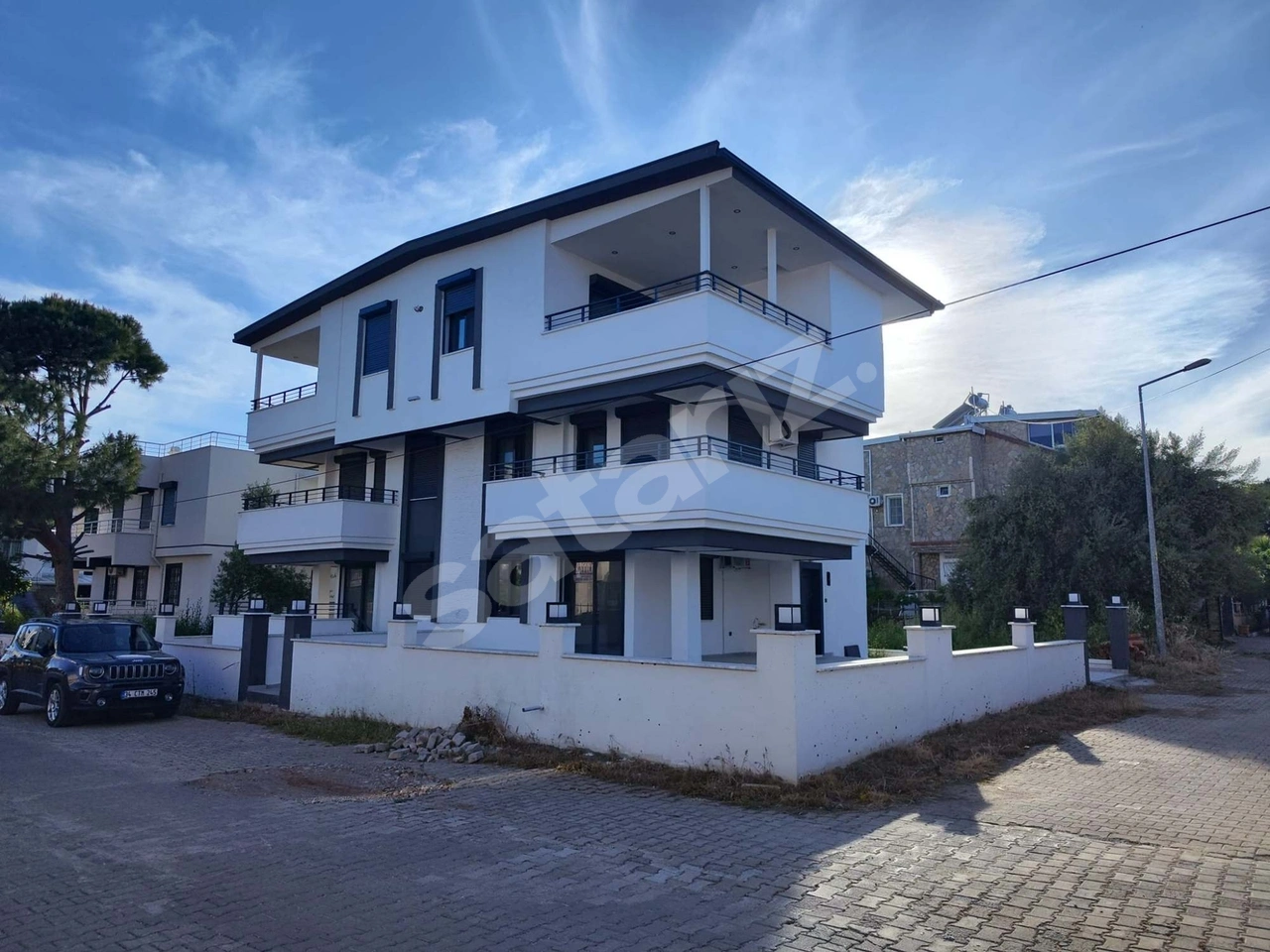 ALTINKUM YEŞİLKENT'TE DENIZE 100 M MESAFEDE MÜSTAKIL HAVUZLU
