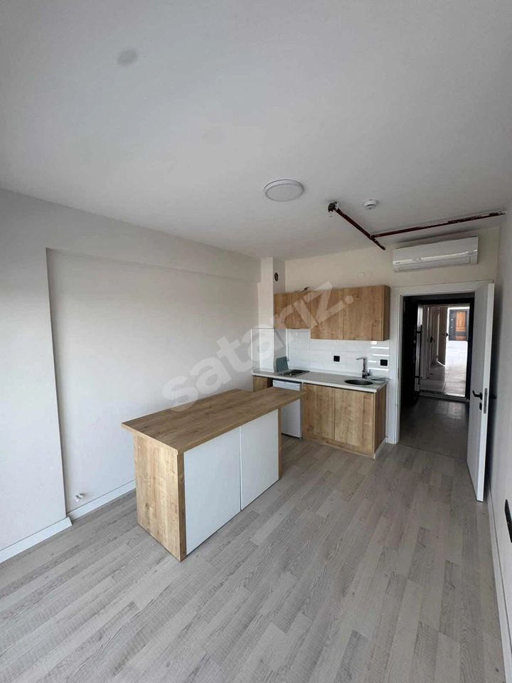 MANİSA KARAALİ RAİNBOW AVM SİTESİNDE 1+1 KİRALIK OFİS