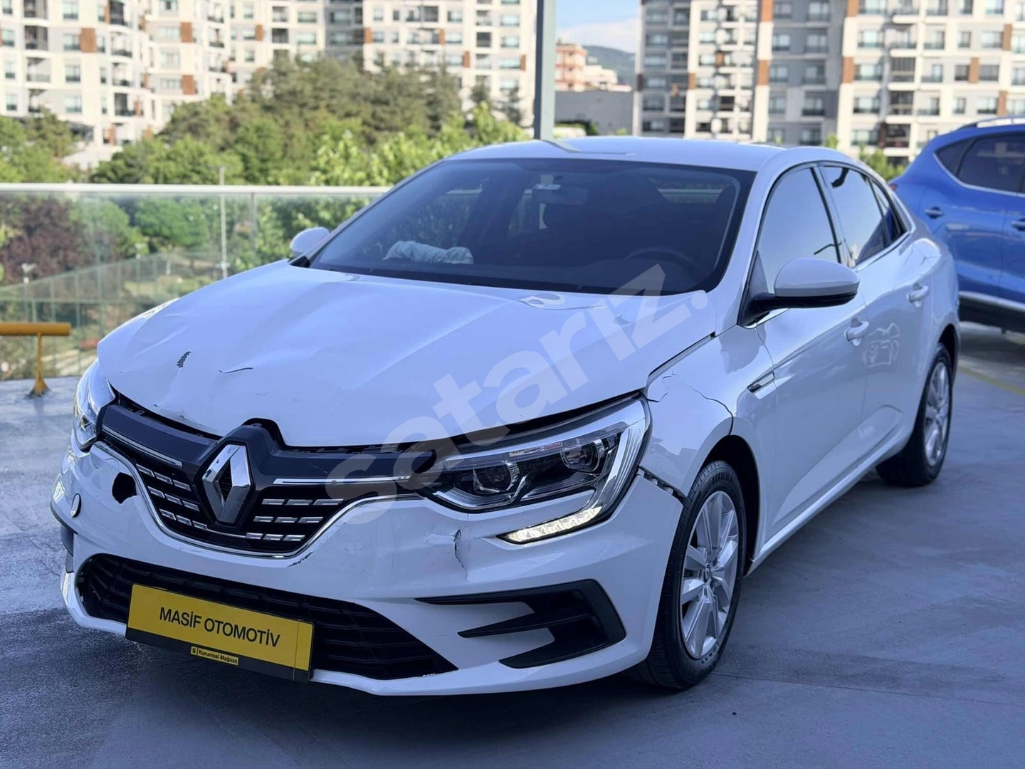 2023 MODEL 77000 km RENAULT MEGANE 1.3 TCE JOY OTOMATİK EDC