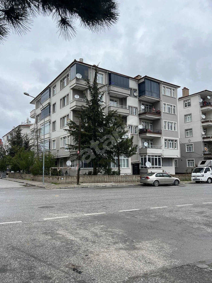 CANCANDAN YARENLERDE PARK CEPHELİ İÇİ FULL BAKIMLI LÜX DAİRE